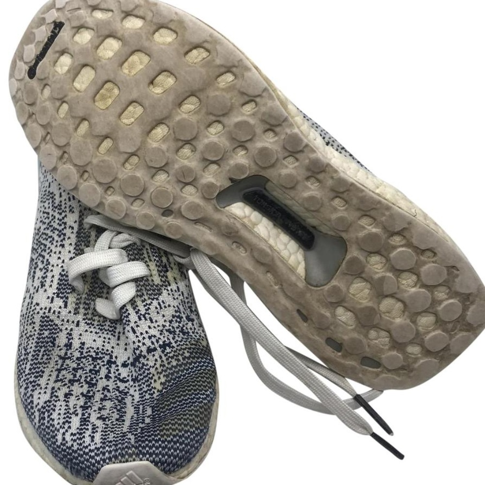 Adidas Ultra Boost Gray White Sneakers Size 6F/5M